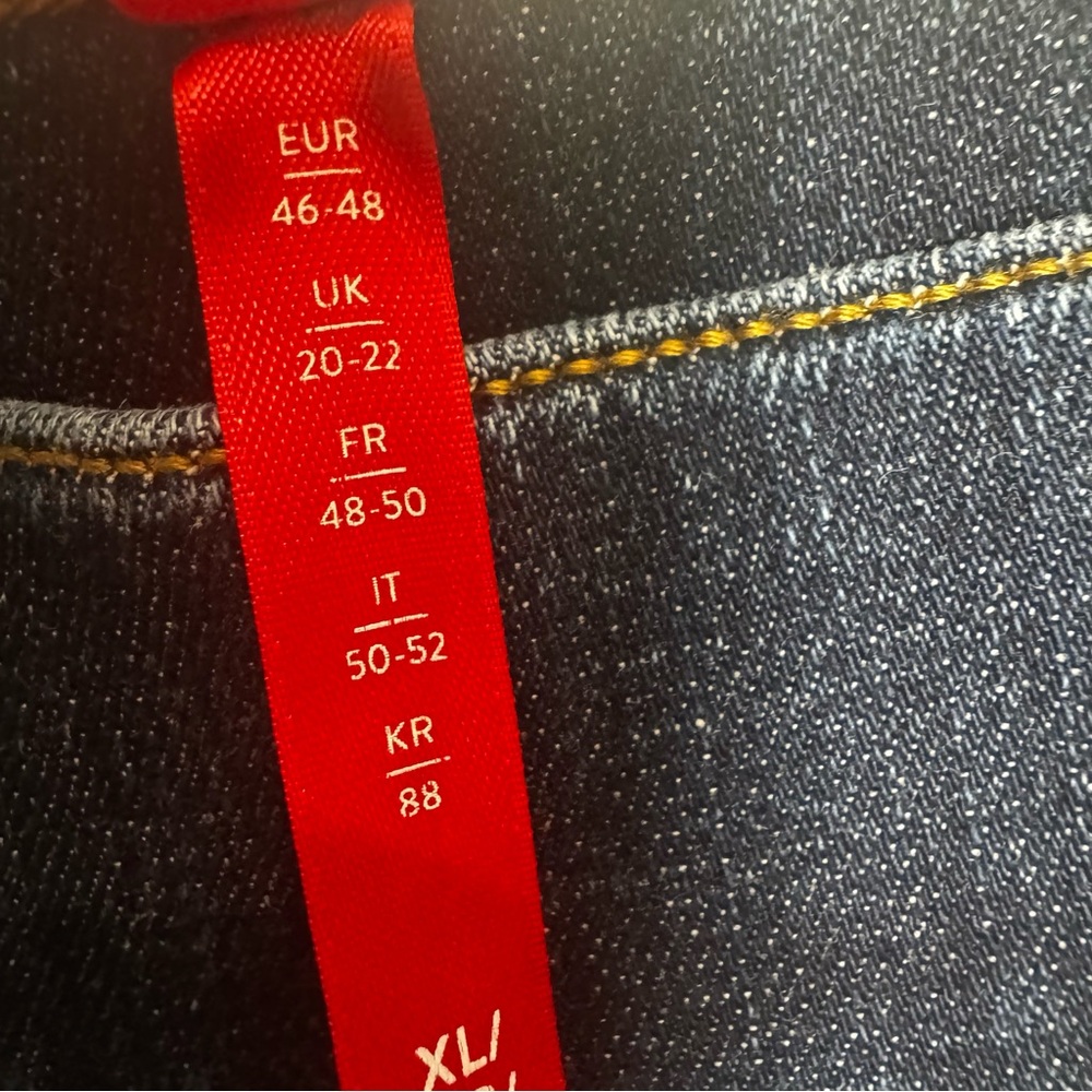 Spanx Flare Leg Jeans 20327Q Midnight Shade XL - Picture 14 of 14